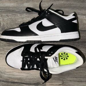 Nike panda dunks size 8 women’s